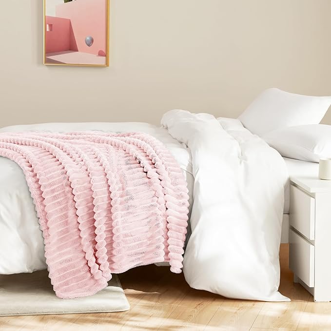 Pink Queen Size Blanket for Bed - 300GSM Soft Cozy Soft Blankets, Cute Large Lightweight Bedding Fleece Throws, Pink, 90x90 Inches