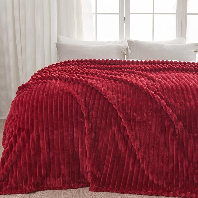 NEWCOSPLAY Super Soft Throw Blanket Red Premium Silky Flannel Fleece 3D Ribbed Jacquard Lightweight Bed Blanket All Season Use (Red Ribbed, Throw(50"x60"))