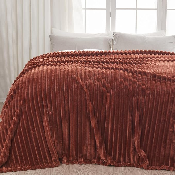 NEWCOSPLAY Super Soft Throw Blanket Coffee Premium Silky Flannel Fleece 3D Ribbed Jacquard Lightweight Bed Blanket All Season Use (Coffee Ribbed, Throw(50"x60"))