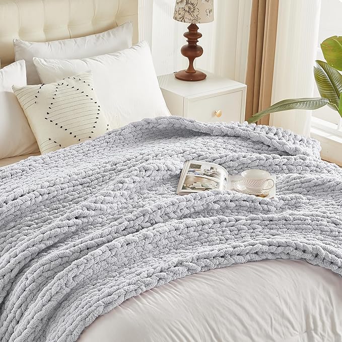 Carriediosa Chunky Knit Throw Blanket 60" X 80" Twin, 100% Hand Made Large Chenille Loop Yarn Soft Fluffy Throws for Couch Sofa Bed, Big Crochet Cozy Heavy Thick Cable Woven Blanket, Grey