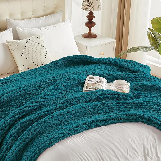 Carriediosa Chunky Knit Throw Blanket 50" X 60", 100% Hand Made Large Chenille Loop Yarn Soft Fluffy Throws for Couch Sofa Bed, Big Crochet Cozy Heavy Thick Cable Woven Blankets, Teal