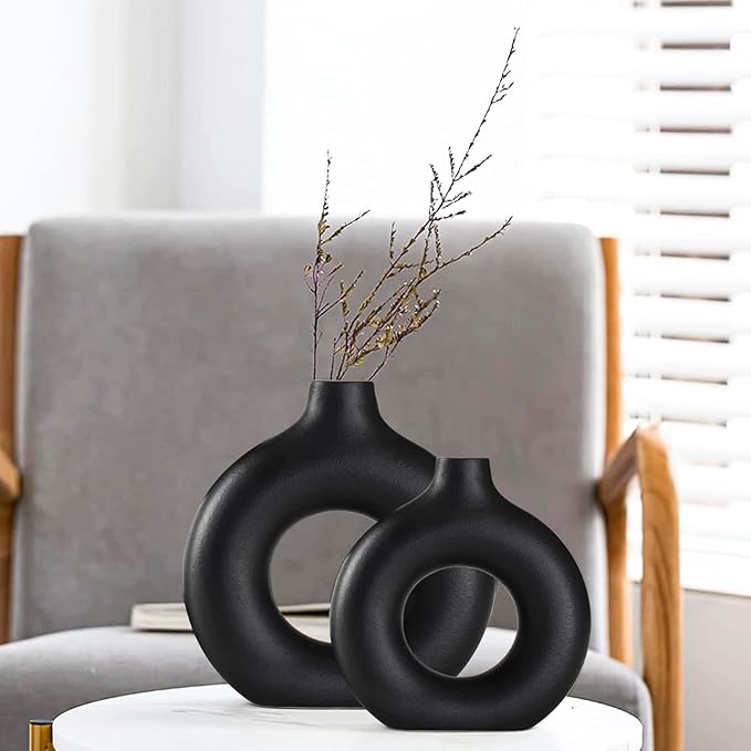 Black Ceramic Vase for Modern Home Decor, Round Matte Pampas Flower Vases Minimalist Nordic Boho Ins Style for Wedding Dinner Table Party Living Room Office Bedroom, Decorative Gift