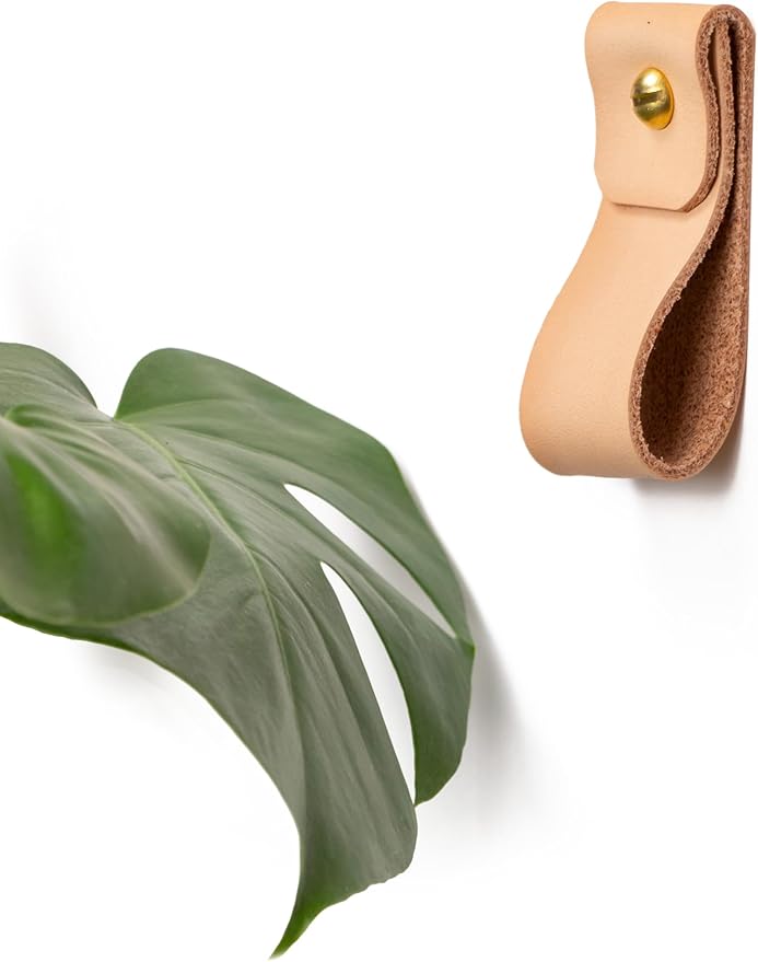 Keyaiira - Small Nicotine Colored Leather Wall Hook, Minimalist Leather Strap Hanger for Bath Towel Holder Wall Hook Strap Towel Hook Bathroom Decor Brass Towel Ring Nordic Home (Veg-TAN)