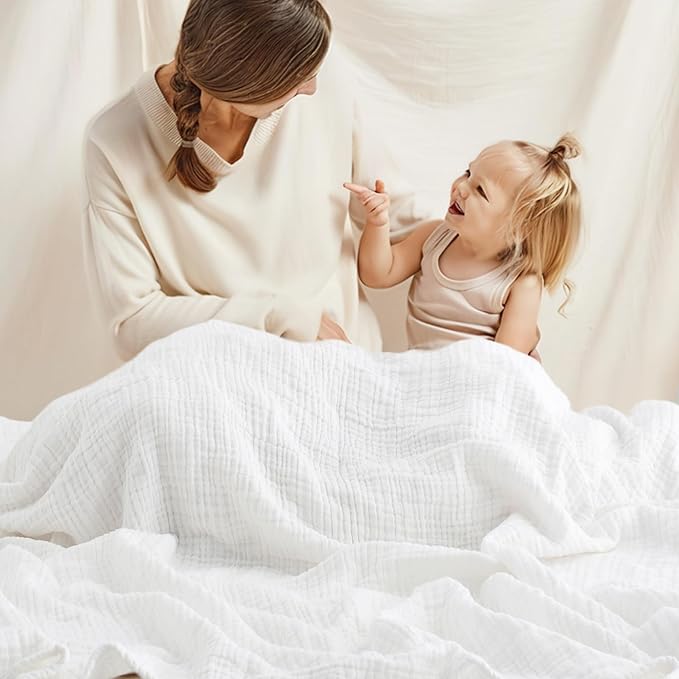 Carriediosa 100% Cotton Muslin Throw Blanket 50" X 70" Throw XL Size，4-Layers Summer Gauze Throws for Bed Couch，Soft Lightweight Breathable Linen Blankets Bedspread for Adults All Season，White