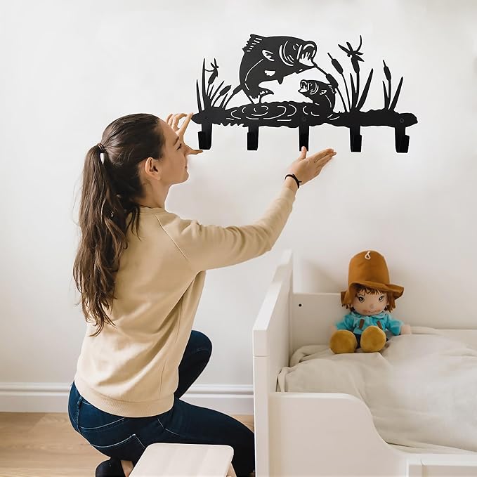 Metal Fish Coat Hooks Wall Art Decor-Fish Hangers and Key Holder-Clothes Rack and Backpack Hanger-Animal Theme Hooks Sweet Home Decor for Storage, Living Room, Hallway, Office (Black)