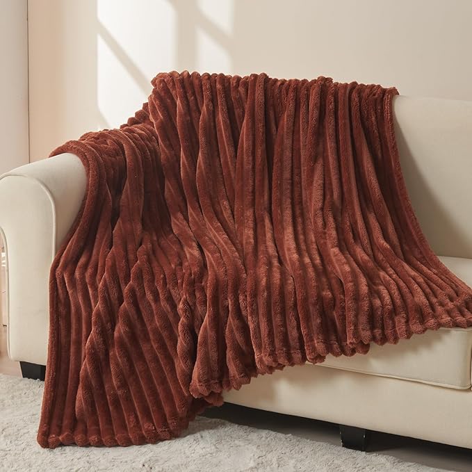 NEWCOSPLAY Super Soft Throw Blanket Coffee Premium Silky Flannel Fleece 3D Ribbed Jacquard Lightweight Bed Blanket All Season Use (Coffee Ribbed, Throw(50"x60"))