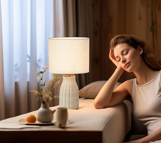 KUNJOULAM Rattan Table Lamp, Modern Wicker Desk Lamp with Linen Fabric Lampshade, 19.6" Weave Nightstand Light, Bedside Lamp for Bedroom Living Room Home Office Decor