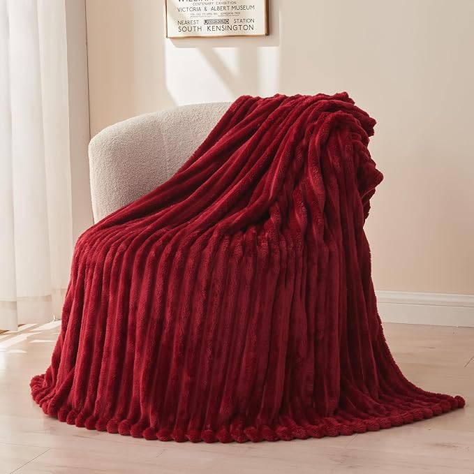 NEWCOSPLAY Super Soft Throw Blanket Red Premium Silky Flannel Fleece 3D Ribbed Jacquard Lightweight Bed Blanket All Season Use (Red Ribbed, Throw(50"x60"))