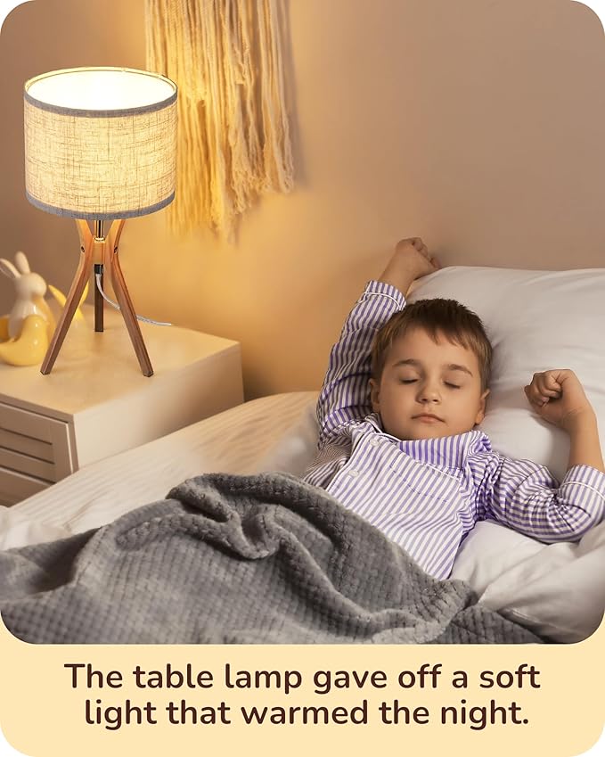 EDISHINE Tripod Table Lamp, 17.5" Modern Bedside Lamp with Natural Wood-Colored Lamp Legs & Beige Linen Lampshade, Boho Nightstand Lamp for Bedroom, Living Room, Reading Room, E26 Base