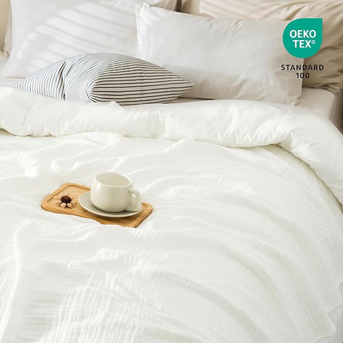 Carriediosa 100% Cotton Muslin Throw Blanket 108" X 90" King Size，4-Layers Summer Gauze Throws for Bed Couch，Soft Lightweight Breathable Linen Blankets Bedspread for Adults All Season，White