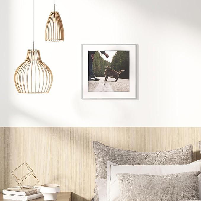 Aluminum 16x16 Picture Frame Silver, Metal Photo Frames with Mat for 12x12 Photo or Without Mat for 16x16 Photo, Metal Poster Frame Sawtooth Hanger for Easy Wall Display, set of 1