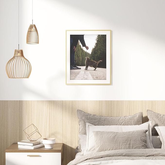 20x24 Picture Frame, 20x24 Metal Picture Frame With Mat For 16x20 Photo, Aluminum Metal Poster Frame with High Definition Plexiglass, Display for Wall Mounting or Tabletop Pack of 1,Golden