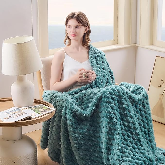 NEWCOSPLAY Super Soft Throw Blanket Light Teal Premium Silky Flannel Fleece 3D Clouds Stylish Jacquard Lightweight Bed Blanket All Season Use 350GSM (Light Teal, Throw(50"x60"))
