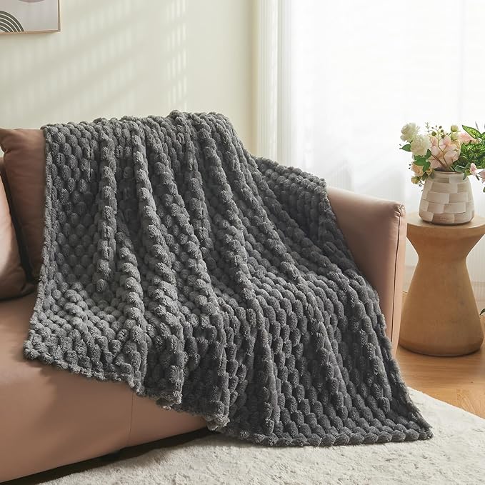 NEWCOSPLAY Super Soft Throw Blanket Grey Premium Silky Flannel Fleece 3D Clouds Stylish Jacquard Lightweight Bed Blanket All Season Use 350GSM (Grey, Throw(50"x60"))
