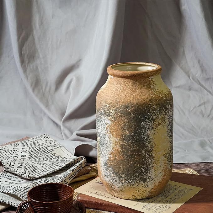 Rustic Ceramic Flower Vase, 9 Inch Terracotta Vase, Farmhouse Decor for Table Living Room Shelf Home Decor Gift Terra