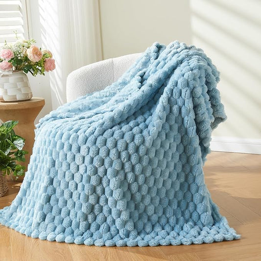 NEWCOSPLAY Super Soft Throw Blanket Blue Premium Silky Flannel Fleece 3D Clouds Stylish Jacquard Lightweight Bed Blanket All Season Use 350GSM (Blue, Throw(50"x60"))