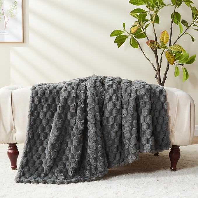 NEWCOSPLAY Super Soft Throw Blanket Grey Premium Silky Flannel Fleece 3D Clouds Stylish Jacquard Lightweight Bed Blanket All Season Use 350GSM (Grey, Throw(50"x60"))
