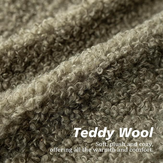 Foindtower 2 Pieces 22x22 Inch Sage Green, Faux Fur Throw Pillow Cover Accent Sherpa Pillow Fuzzy Soft Pillowcases Sheepskin Decorative Fleece Cushion Case for Bed Couch Living Room