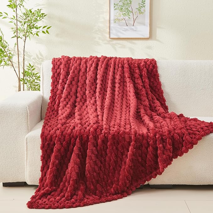 NEWCOSPLAY Super Soft Throw Blanket Red Premium Silky Flannel Fleece 3D Clouds Stylish Jacquard Lightweight Bed Blanket All Season Use 350GSM (Red, Throw(50"x60"))