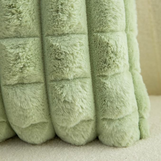 Neelvin Green Faux Fur Cozy Soft Plaid Decorative Throw Pillow Covers 24x24 inch Set of 2,Velvet Pillowcase Cushion Case for Sofa Couch