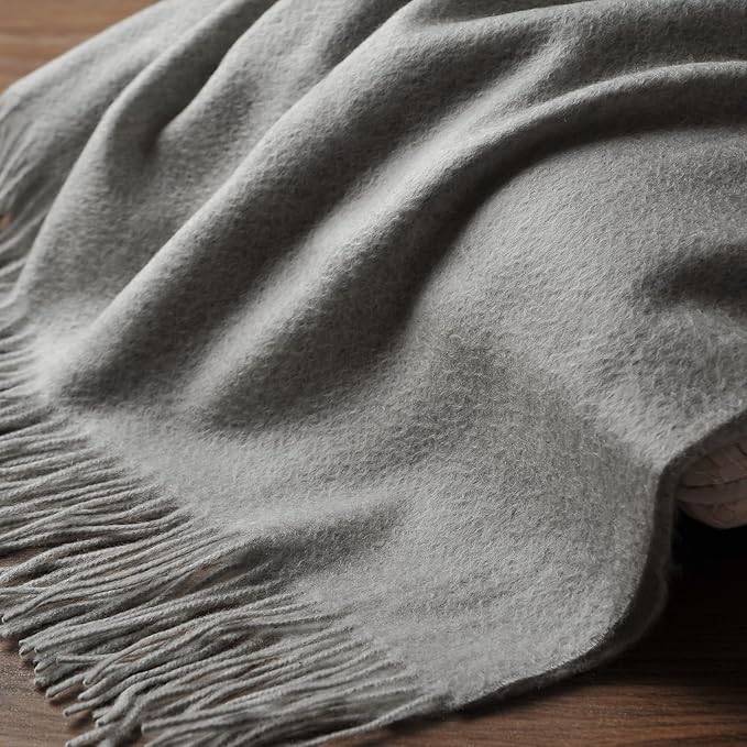 EP Mode 100% Pure Cashmere Throw Blanket for Sofa, Classic Design with Gift Box (Lt. Heather Grey)