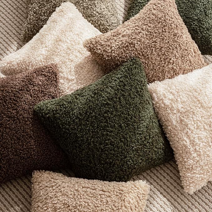 Foindtower 2 Pieces 22x22 Inch Olive Green, Faux Fur Throw Pillow Cover Accent Sherpa Furry Pillow Covers Fuzzy Soft Pillowcases Cozy Sheepskin Decorative Fleece Cushion Case for Bed Couch Living Room