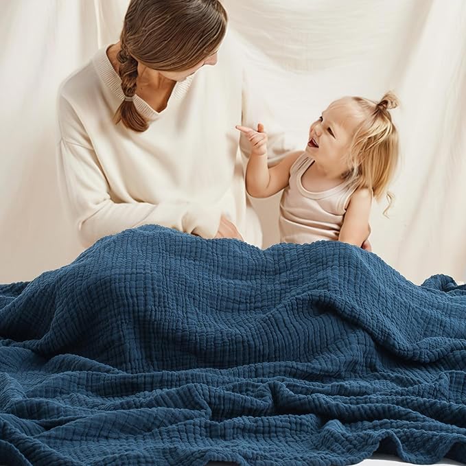 Carriediosa 100% Cotton Muslin Throw Blanket 66" X 90" Twin XL Size，4-Layers Summer Gauze Throws for Bed Couch，Soft Lightweight Breathable Linen Blankets Bedspread for Adults All Season，Navy Blue