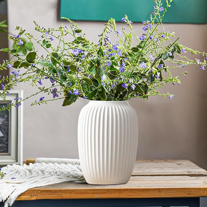 White Ceramic Vase for Modern Home Decor, Minimalistic Nordic Boho Matte Vase for Decorating Farmhouse Central Location, Perfect for Wedding Table Living Room Office Bedroom Kitchen Gift