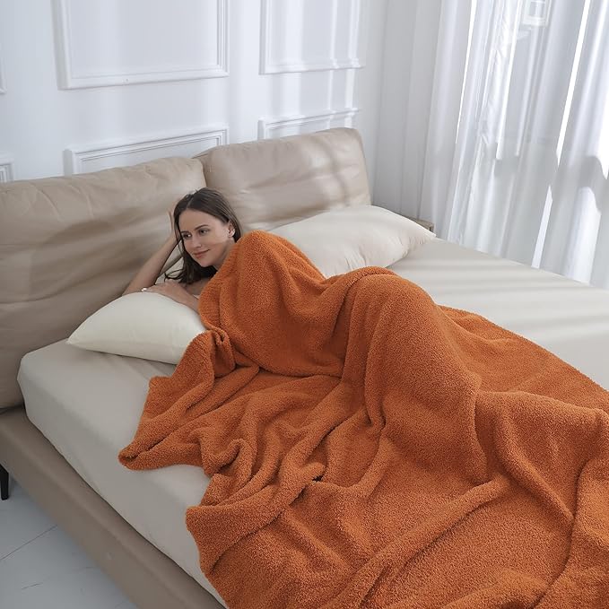 bearberry Super Soft Fall Throw Blanket Lightweight Cozy Warm Throw Blankets for Couch Bed Sofa All Season (Caramel, 40”x50”)