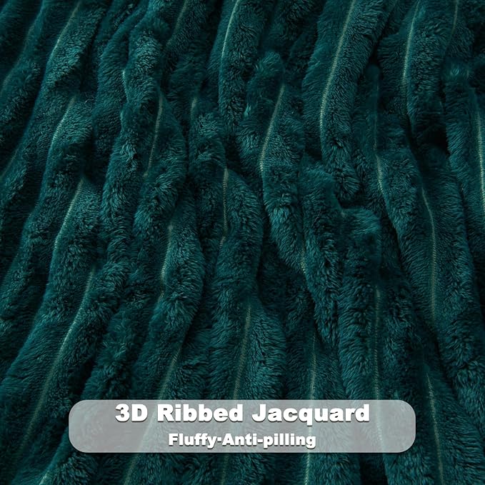 NEWCOSPLAY Super Soft Throw Blanket Dark Teal Premium Silky Flannel Fleece 3D Ribbed Jacquard Lightweight Bed Blanket All Season Use (Dark Teal Ribbed, Throw(50"x60"))