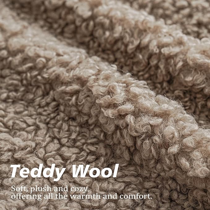 Foindtower 2 Pieces 16x16 Inch Khaki, Faux Fur Throw Pillow Cover Accent Sherpa Pillow Fuzzy Soft Pillowcases Sheepskin Decorative Fleece Cushion Case for Bed Couch Living Room