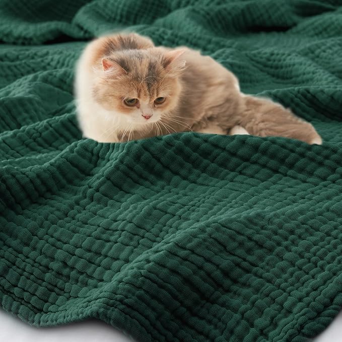 Carriediosa 100% Cotton Muslin Throw Blanket 50" X 70" Throw XL Size，4-Layers Summer Gauze Throws for Bed Couch，Soft Lightweight Breathable Linen Blankets Bedspread for Adults All Season，Dark Green